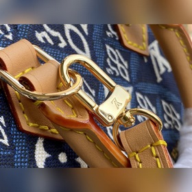 LV Модель： M80288 Сумка Petit Sac Plat Николя Гескьер объединил 