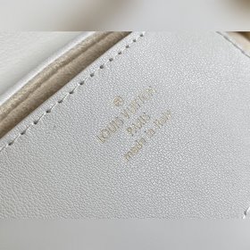 LV Артикул： M56466 Белый Цвет Многофункциональная сумка через пл