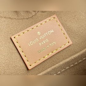 LV Модель： M57456 Cur Сумка Изготовлена из ткани Monogram, в лев