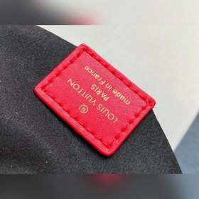 LV Модель M45384 Молочный белый &nbsp; Сумка Pochette Métis С