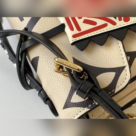 LV Модель M45384 Молочный белый &nbsp; Сумка Pochette Métis С