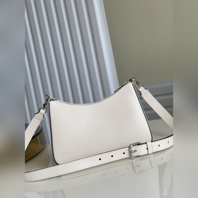 LV Модель： M80688 Белая сумка MARELLE Сумка Marelle изготовлена 