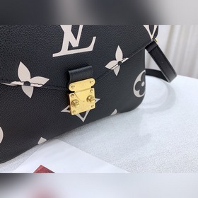 LV Артикул： M45773 Сумка Pochette Metis Весна 2021 года, сумка Po