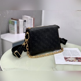 LV Модель： M57790 Черная сумка Coussin Small Блеснула на весенне