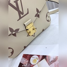 Сумка LV Pochette Metis Артикул： M45596 Весна 2021 года. Сумка Po