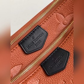 LV Артикул： M80399 Серия с леопардовым принтом Multi Pochette Ac