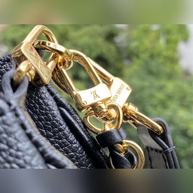 LV Артикул： M80399 Черный [Трехкомпонентный набор для маджора] Н