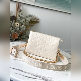 LV Модель： M57793 Молочно-белая сумка Coussin Small заявила о се