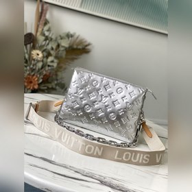 LV Модель： M57913 Серебристая сумка Coussin Small Блеснула на ве
