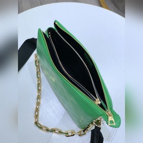 LV Модель： M57936 Зеленая сумка Coussin Small завершила весенне-