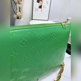 LV Модель： M57936 Зеленая сумка Coussin Small завершила весенне-