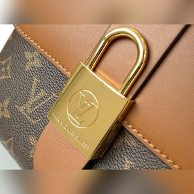 LV Модель M44654 Сумка Locky BB цвета карамельного Эта небольшая