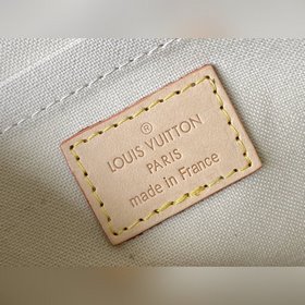 LV модель 44823 розовый Компактный и легкий комплект из трех пред