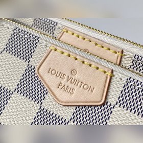 LV модель 44823 розовый Компактный и легкий комплект из трех пред