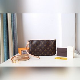 LV POCHETTE ACCESSORIES Большая сумка Модель M51980 С двумя плеч