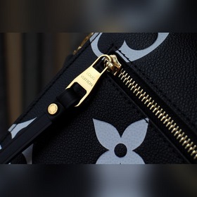 LV 【CRAFTY POCHETTE MéTIS Сумка】 Артикул： m45385 Рельефный принт