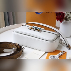 LV Модель： M20393 Сумка Swing Новая модель, представленная на в