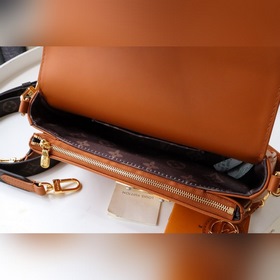 LV Модель： M20393 Сумка Swing Новая модель, представленная на в