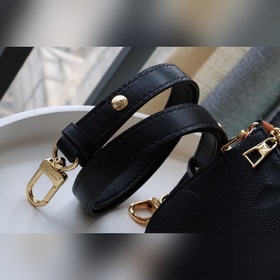 LV Артикул： M45777 Леопардовый принт Multi Pochette Accessories С
