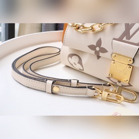 LV Модель： M45836 Сумка Мягкая кожа с тисненым крупным узором, 