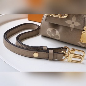 LV Модель： M45836 Сумка Сумка из мягкой кожи с тисненым крупным