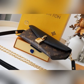LV Модель： M80763 Сумка Padlock on Strap Классическая сумка с кл