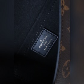LV Модель： M80763 Сумка Padlock on Strap Классическая сумка с кл
