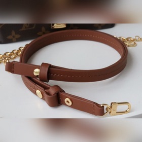 LV Модель M80763 Сумка Padlock on Strap Классическая сумка из тк