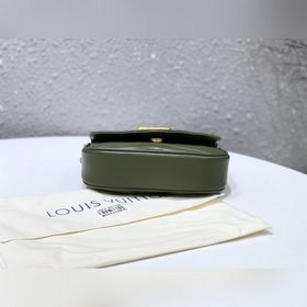 LV Модель： M56466 Хаки Multi Pochette New Wave Сумка Изготовлена 
