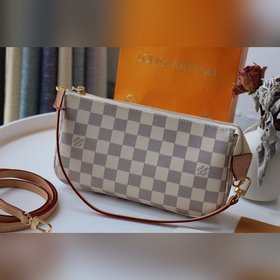 LV Модель M40712 Компактная и легкая сумка из парусины. Можно нос