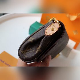 LV FAVORITE Маленькая сумка Модель M40717 Компактная и легкая с