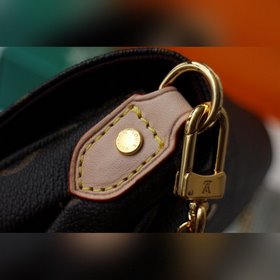 LV FAVORITE Маленькая сумка Модель M40717 Компактная и легкая с