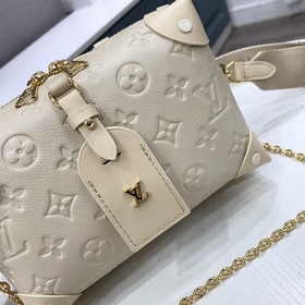 LV Артикул： M45394 Новая сумка Petite Malle Souple кремового цвет
