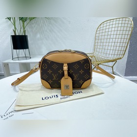 LV Модель： M45528 Nicolas Ghesquière Продолжая традиции бренда