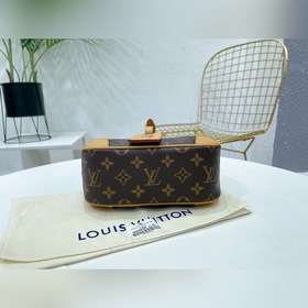 LV Модель： M45528 Nicolas Ghesquière Продолжая традиции бренда 
