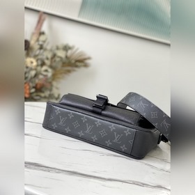 LV Модель： M30746 Новая сумка-почтальон Новая серия Taigarama, и