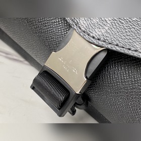 LV Модель： M30746 Новая сумка-почтальон Новая серия Taigarama, и