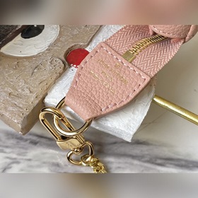 LV Модель M80501 Мини-сумочка Pochette Accessoires В капсульной 