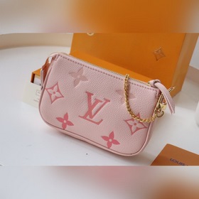 LV Артикул： M80501 Розовая мини-сумочка Pochette Accessoires В к
