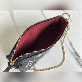 LV Артикул： M80732 Мини-сумочка Mini Pochette Accessoires с шелк
