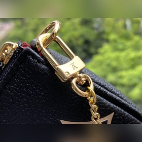 LV Артикул： M80732 Мини-сумочка Mini Pochette Accessoires с шелк
