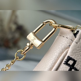 LV Модель： M81140 Белый клатч Сумка из кожи с тисненым зернистым