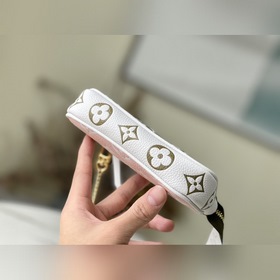 LV Артикул： M81284 Эта сумка из капсульной коллекции , а кожа по