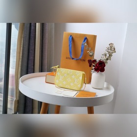 LV Артикул： M46129 Желтый Эта сумка из капсульной коллекции вып