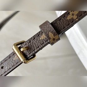 LV Артикул： M67873 Желтый Trunk Vertical сумка на цепочке Изгото