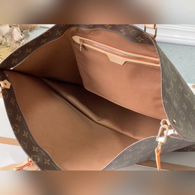 LV Артикул： M43893 All-In BANDOULIèRE Большая сумка Мягкая, скла