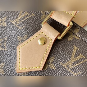 LV Артикул： M43893 All-In BANDOULIèRE Большая сумка Мягкая, скла