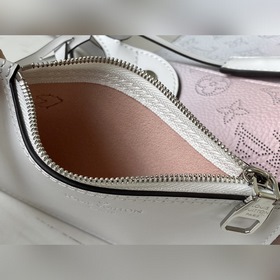 LV Артикул： M57858 Переходный розовый  Hina Маленькая сумка Изг