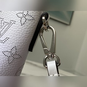 LV Модель： M57858 Переходный синий  Hina Маленькая сумка Изгото