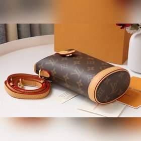 LV Артикул： M80874 Сумка через плечо Fold Me Сумка из парусины 